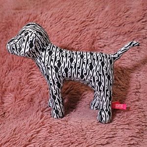 Victoria’s Secret PINK logo Fashion show Giant 2014 dog